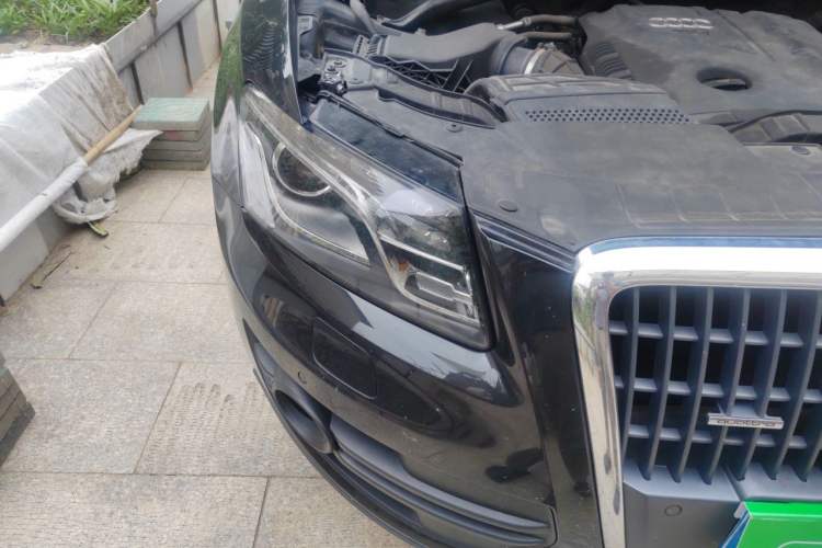 Used Audi Q5 2012 2.0TFSI Comfort Version Right Front Headlight
