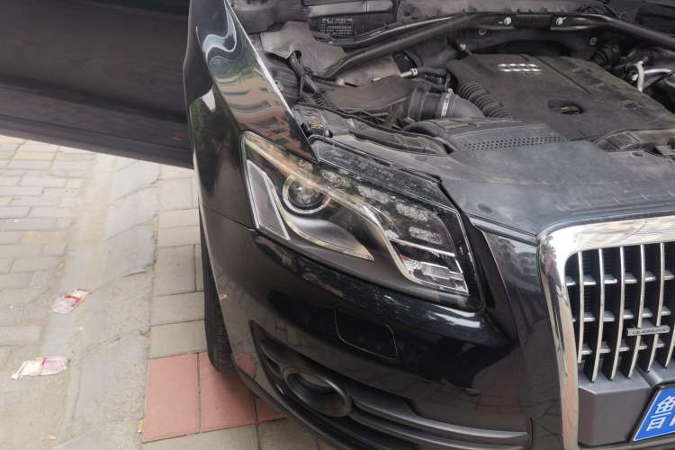 Used Audi Q5 2012 2.0TFSI Trendy Edition Right Front Headlight