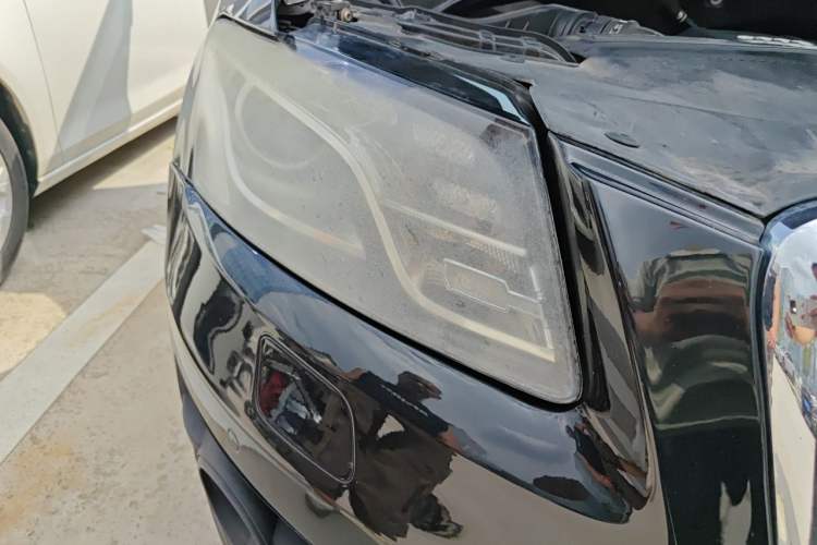 Used Audi Q5 2012 2.0TFSI Comfort Version Right Front Headlight