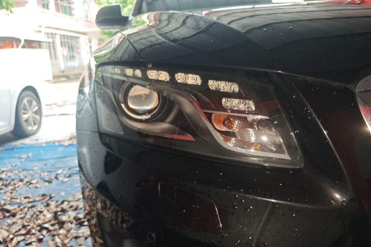 Used Audi Q5 2012 2.0TFSI Technology Model Right Front Headlight