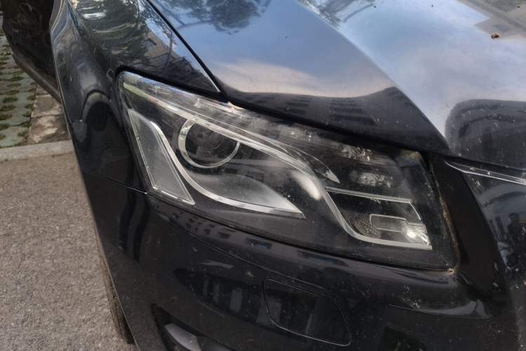 Used Audi Q5 2012 2.0TFSI Comfort Version Right Front Headlight