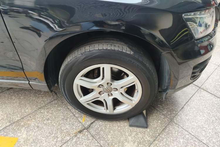 Used Audi Q5 2012 2.0TFSI Technology Model Right Front Wheel Hub