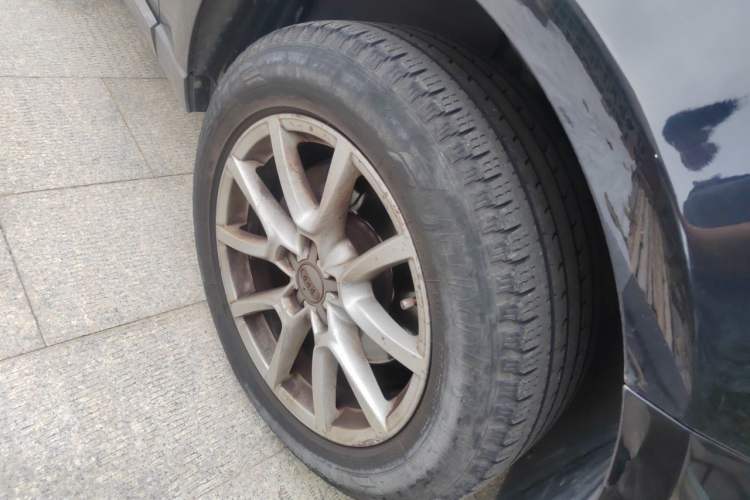 Used Audi Q5 2012 2.0TFSI Comfort Version Right Front Wheel Hub