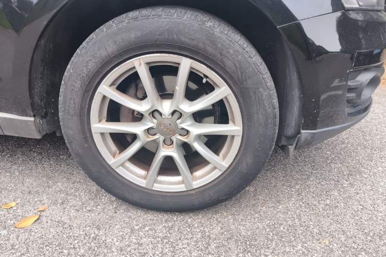 Used Audi Q5 2012 2.0TFSI Comfort Version Right Front Wheel Hub