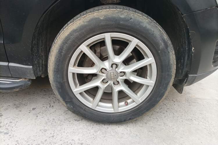 Used Audi Q5 2012 2.0TFSI Comfort Version Right Front Wheel Hub
