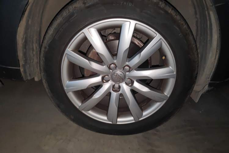 Used Audi Q5 2012 2.0TFSI Luxury Edition Right Front Wheel Hub