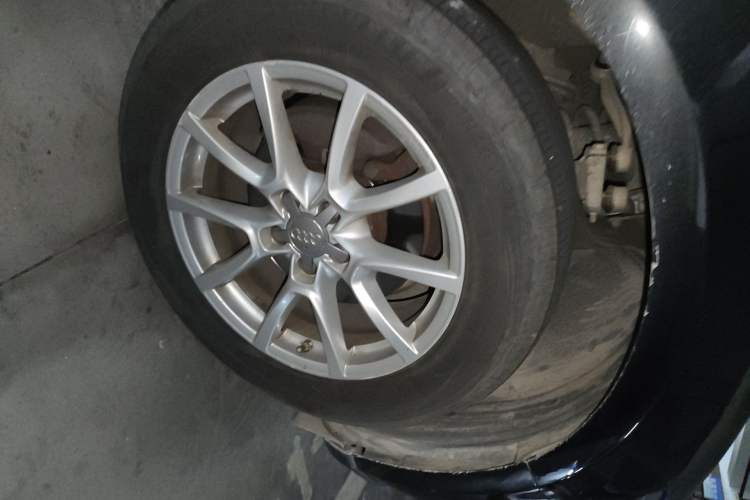 Used Audi Q5 2012 2.0TFSI Technology Model Right Front Wheel Hub