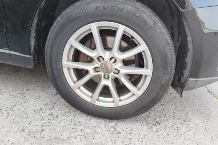 Used Audi Q5 2012 2.0TFSI Comfort Version Right Front Wheel Hub