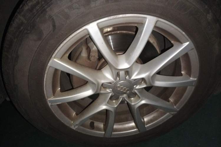Used Audi Q5 2012 2.0TFSI Trendy Edition Right Front Wheel Hub