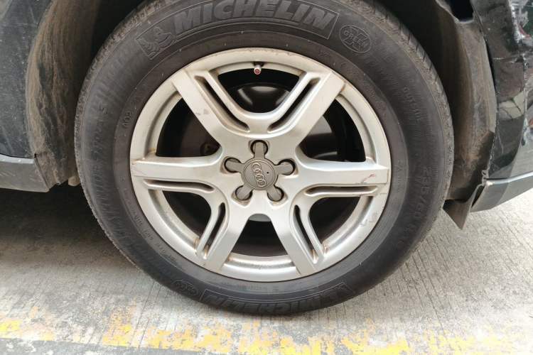 Used Audi Q5 2012 2.0TFSI Technology Model Right Front Wheel Hub