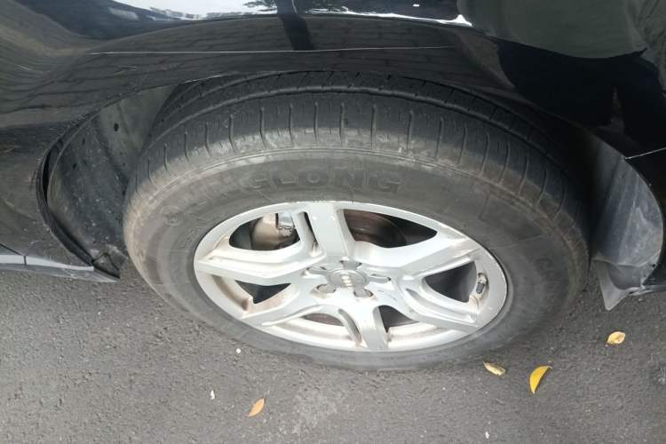 Used Audi Q5 2012 2.0TFSI Technology Model Right Front Wheel Hub