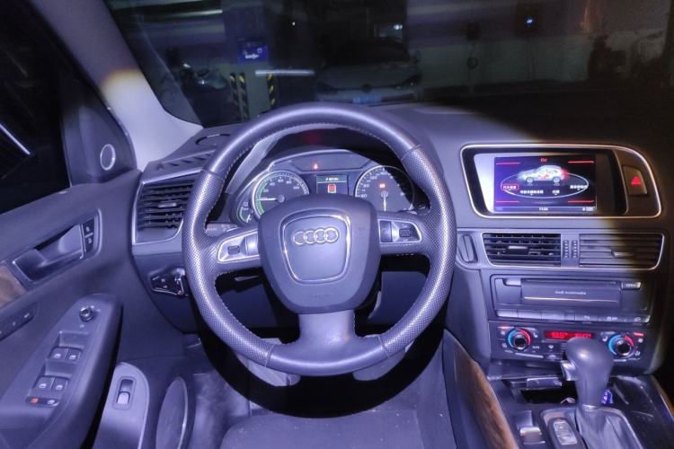 Used Audi Q5 2012 2.0TFSI hybrid Steering Wheel