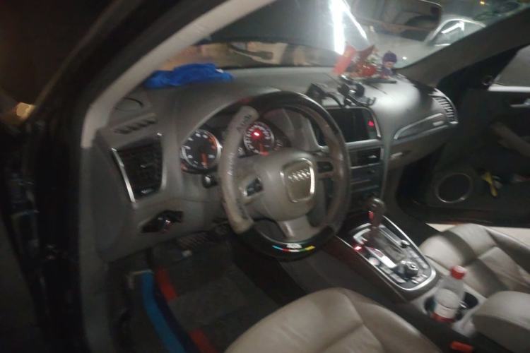Used Audi Q5 2012 2.0TFSI Luxury Edition Steering Wheel