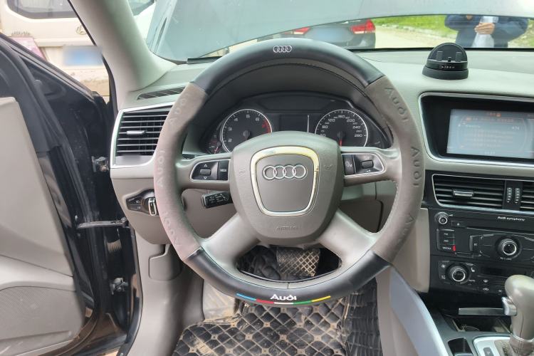 Used Audi Q5 2012 2.0TFSI Technology Model Steering Wheel