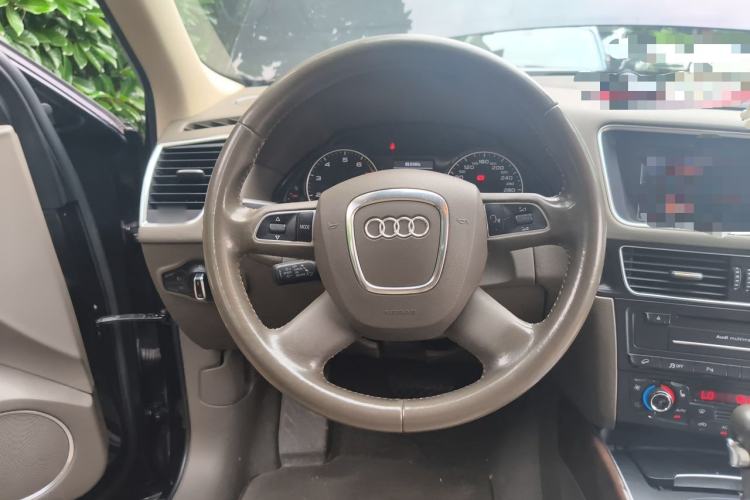 Used Audi Q5 2012 2.0TFSI Comfort Version Steering Wheel