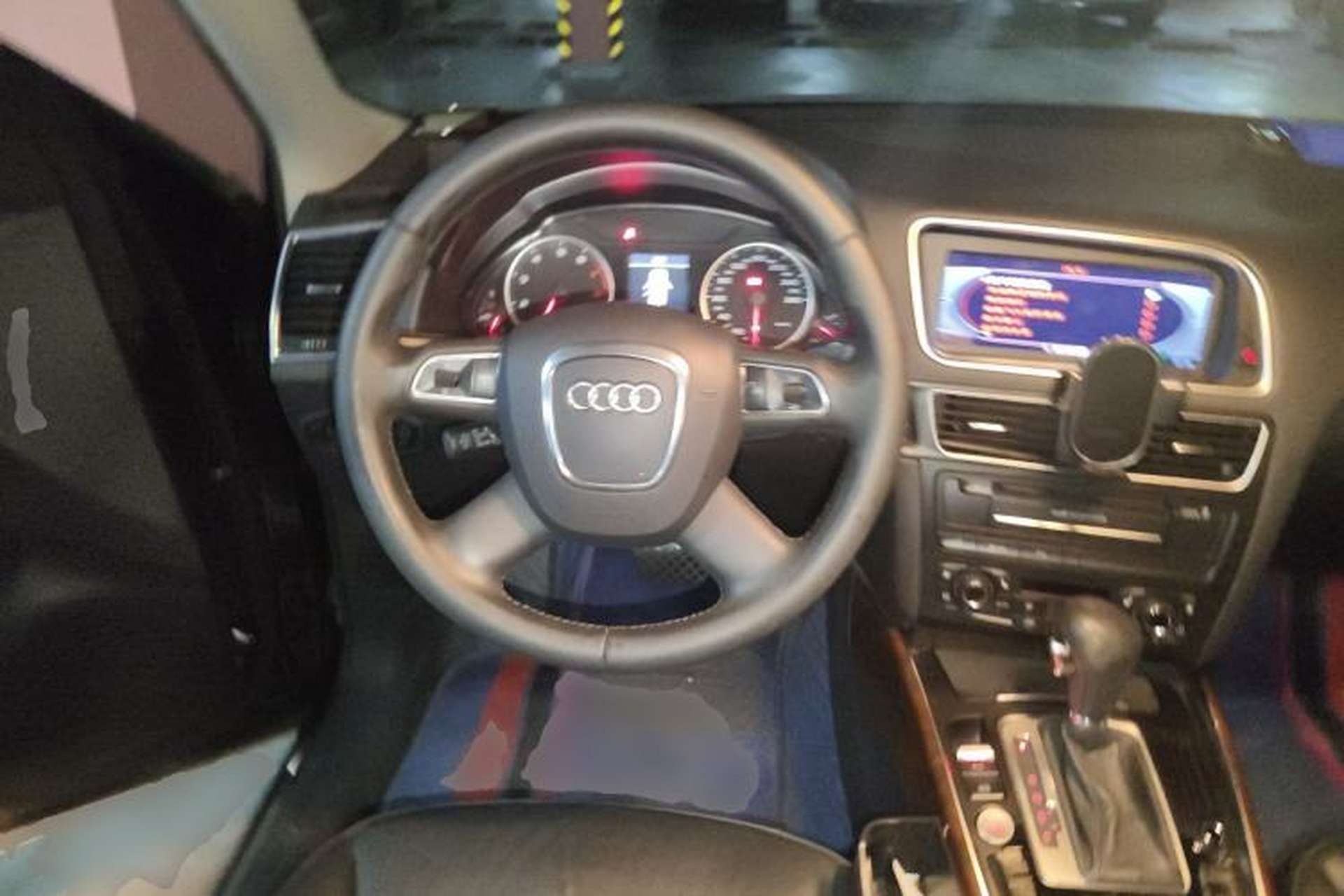 Used Audi Q5 2012 2.0TFSI Technology Model Steering Wheel