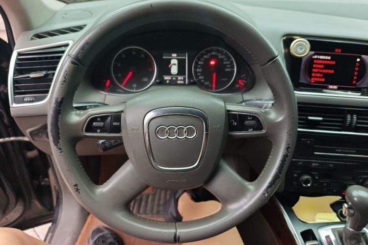 Used Audi Q5 2012 2.0TFSI Comfort Version Steering Wheel