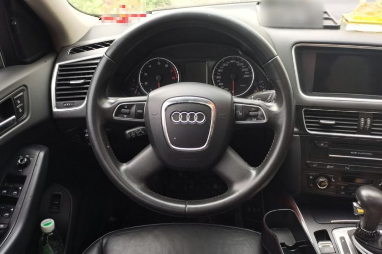 Used Audi Q5 2012 2.0TFSI Comfort Version Steering Wheel