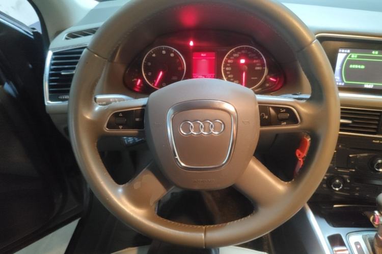 Used Audi Q5 2012 2.0TFSI Technology Model Steering Wheel
