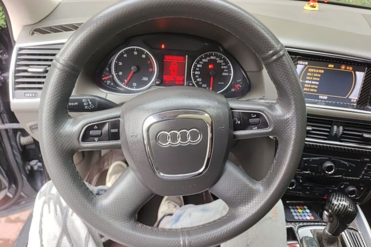 Used Audi Q5 2012 2.0TFSI Technology Model Steering Wheel
