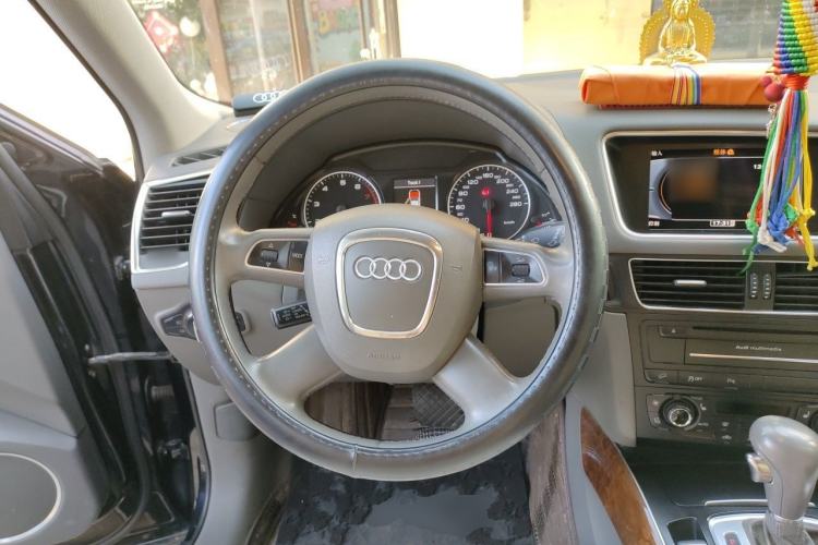 Used Audi Q5 2012 2.0TFSI Comfort Version Steering Wheel