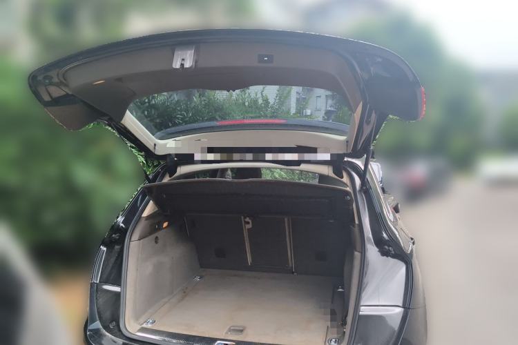 Used Audi Q5 2012 2.0TFSI Comfort Version Trunk