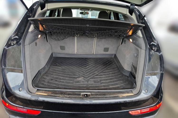 Used Audi Q5 2012 2.0TFSI Comfort Version Trunk