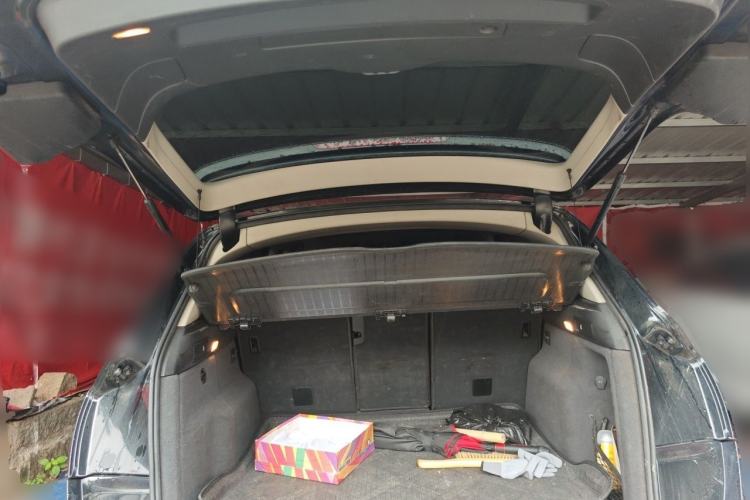 Used Audi Q5 2012 2.0TFSI Technology Model Trunk