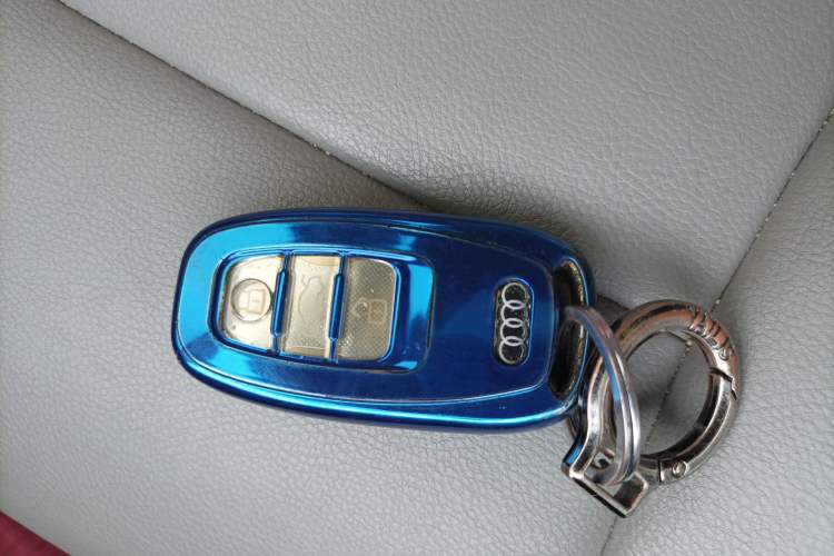 Used Audi Q5 2012 2.0TFSI Comfort Version Vehicle Key