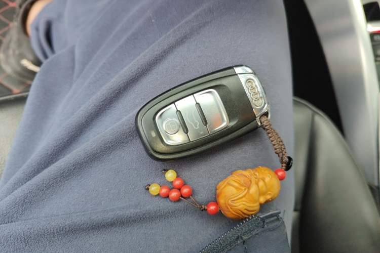 Used Audi Q5 2012 2.0TFSI Technology Model Vehicle Key