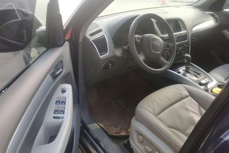 Used Audi Q5 2012 2.0TFSI Technology Model Driver Seat
