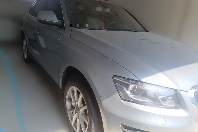 Used Audi Q5 2012 2.0TFSI Comfort Version Front Right 45 Deg