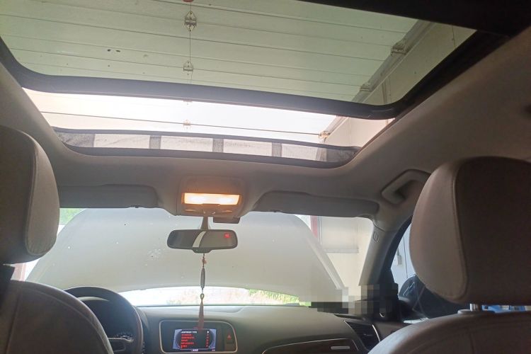 Used Audi Q5 2012 2.0TFSI Comfort Version Headliner