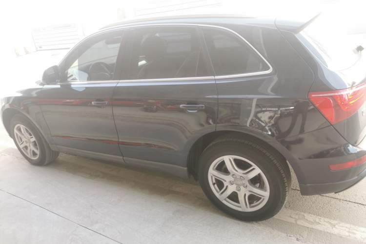 Used Audi Q5 2012 2.0TFSI Technology Model Left Side
