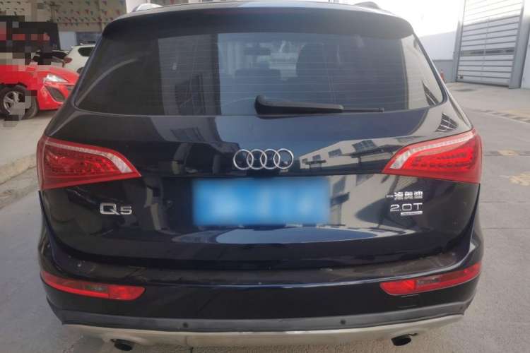 Used Audi Q5 2012 2.0TFSI Technology Model Rear