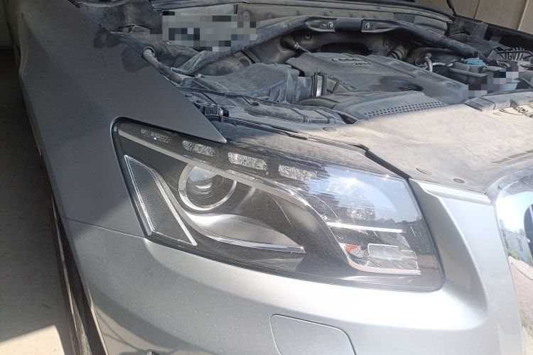 Used Audi Q5 2012 2.0TFSI Comfort Version Right Front Headlight