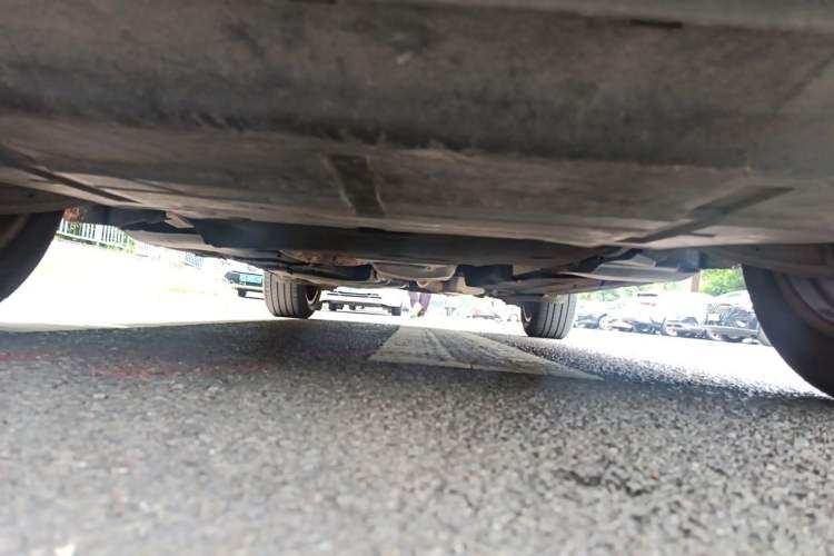 Used Audi Q5 2012 2.0TFSI hybrid Chassis Front