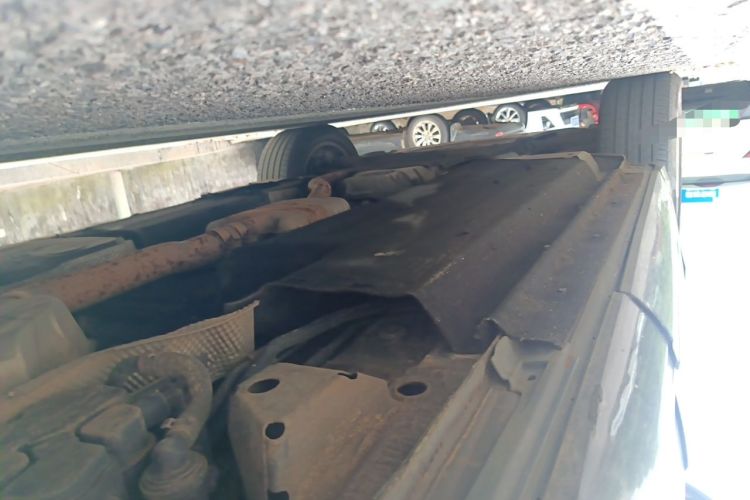 Used Audi Q5 2012 2.0TFSI hybrid Chassis Rear Left