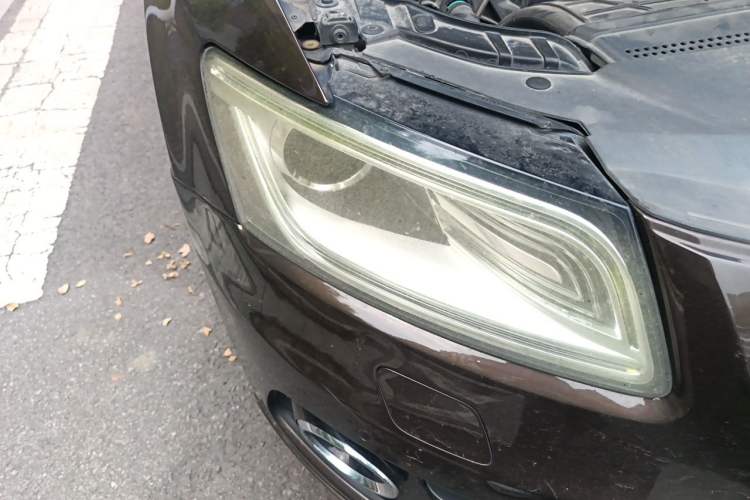 Used Audi Q5 2012 2.0TFSI hybrid Right Front Headlight