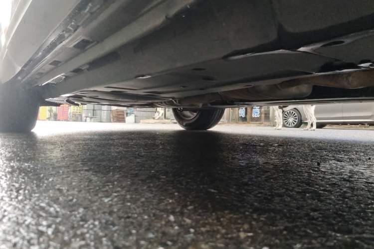 Used Audi Q5 2012 2.0TFSI Technology Model Chassis Front Right