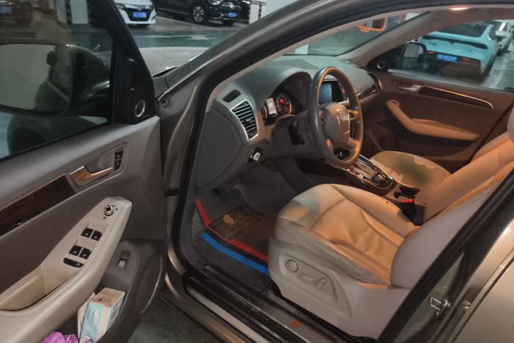 Used Audi Q5 2012 2.0TFSI Comfort Version Driver Seat