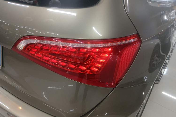 Used Audi Q5 2012 2.0TFSI Dynamic Edition Exterior 3