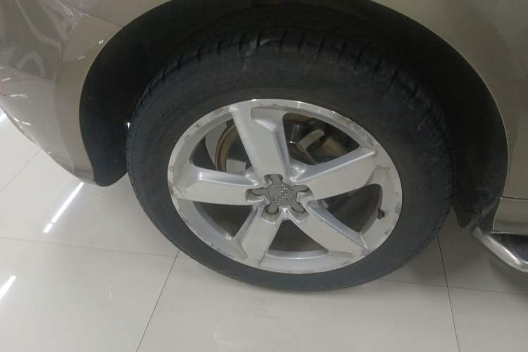Used Audi Q5 2012 2.0TFSI Dynamic Edition Exterior 5