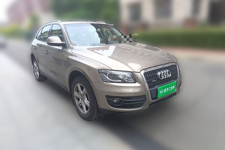 Used Audi Q5 2012 2.0TFSI Technology Model Front Right 45 Deg