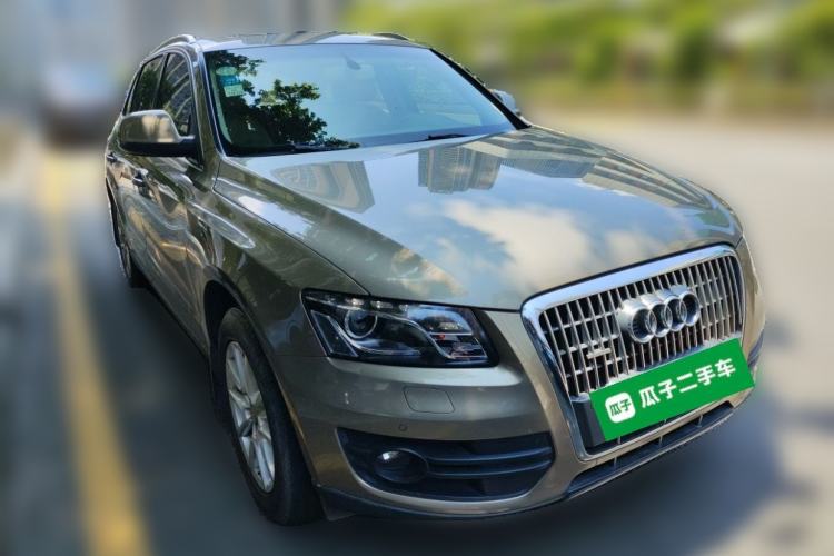 Used Audi Q5 2012 2.0TFSI Comfort Version Front Right 45 Deg