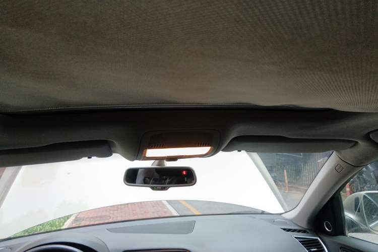 Used Audi Q5 2012 2.0TFSI Dynamic Edition Headliner