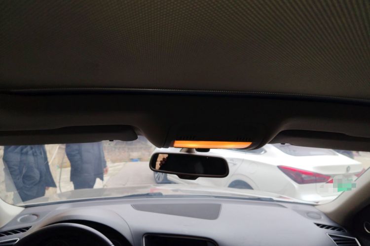Used Audi Q5 2012 2.0TFSI Comfort Version Headliner