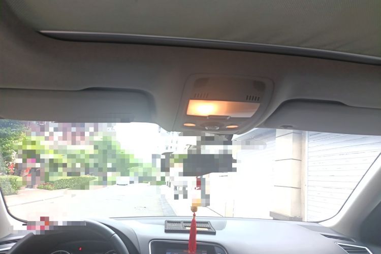 Used Audi Q5 2012 2.0TFSI Technology Model Headliner