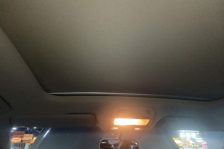 Used Audi Q5 2012 2.0TFSI Dynamic Edition Headliner