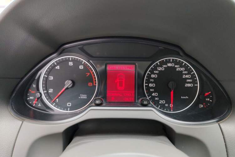 Used Audi Q5 2012 2.0TFSI Technology Model Instrument Cluster